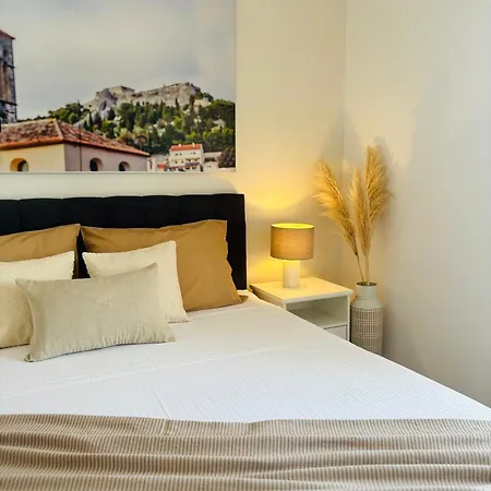 Apartments Sunny Elza Hvar Town Exterior photo