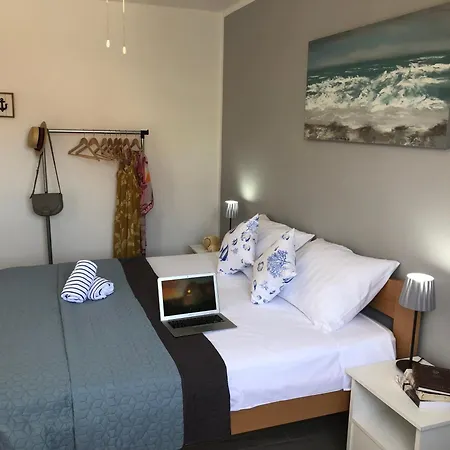 Apartments Sunny Elza Hvar Town Exterior photo