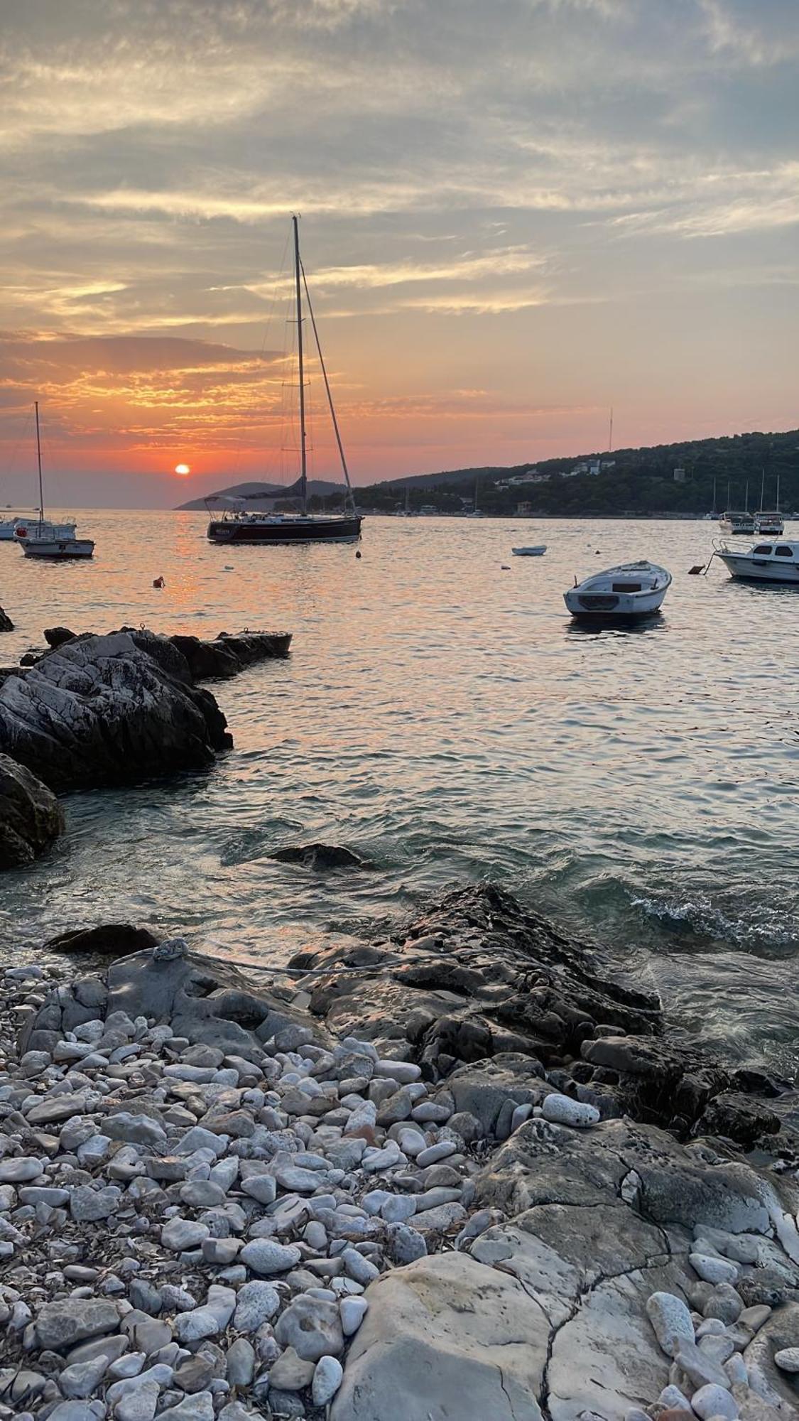 Apartment Sunny Elza Hvar Town